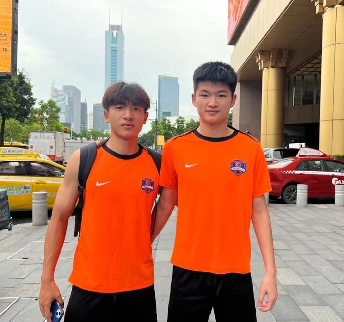 点击免费下载体验。展示图片