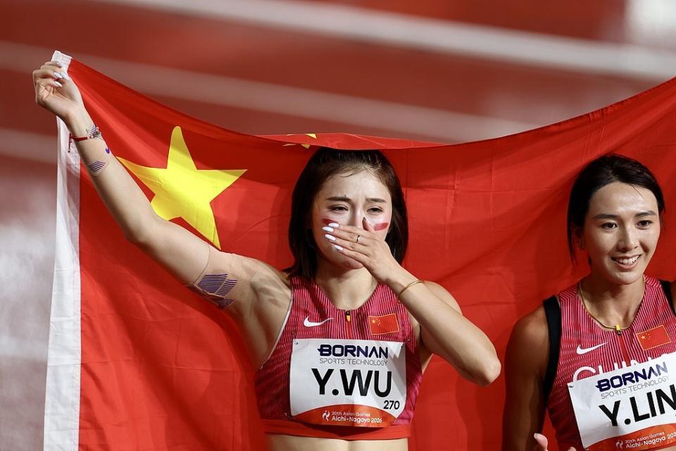点击免费下载体验。案例展示