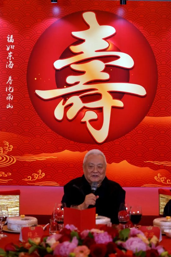 了解AG贵宾会集团拥有先进的技术平台与种类众多的高品质产品